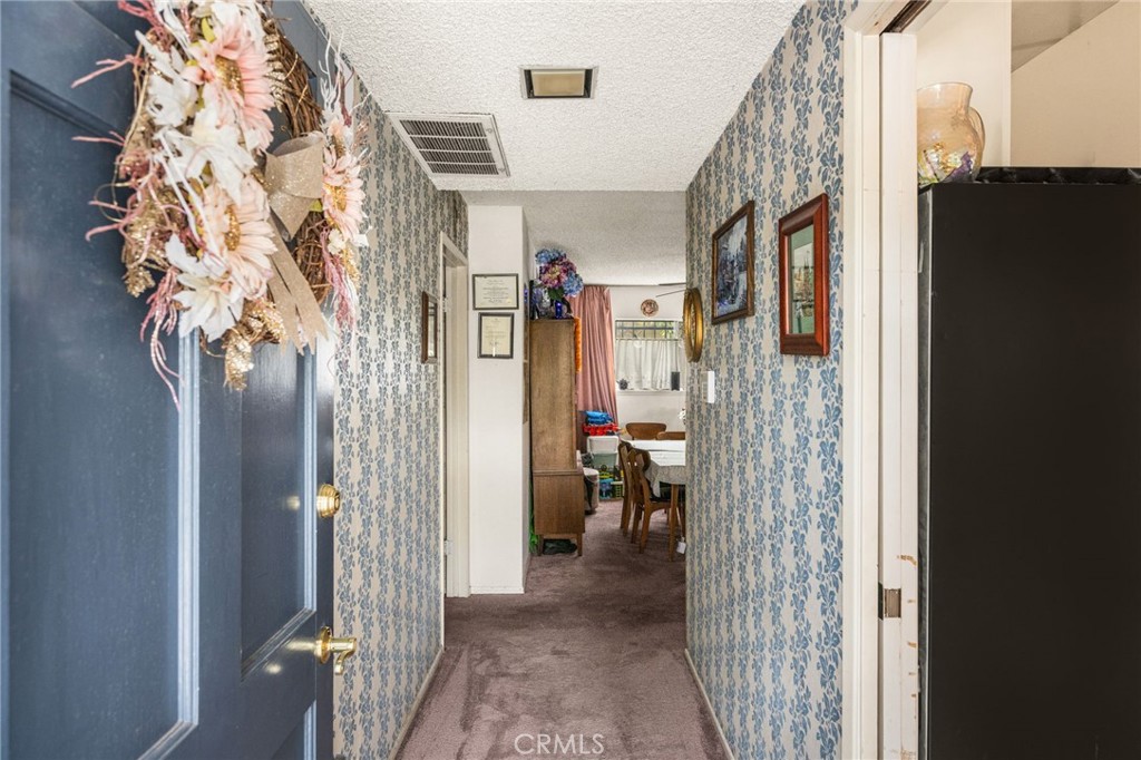 927 S Laurel, Santa Ana CA 92704 - photo 5