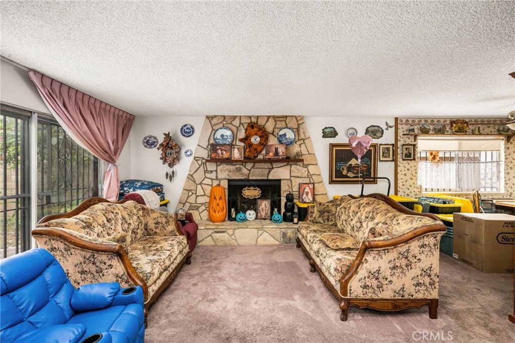 927 S Laurel, Santa Ana CA 92704 - photo 10