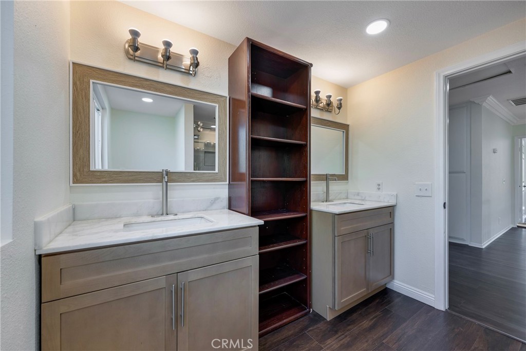 9821 Sunrise Lane, Santa Ana CA 92705 - photo 31