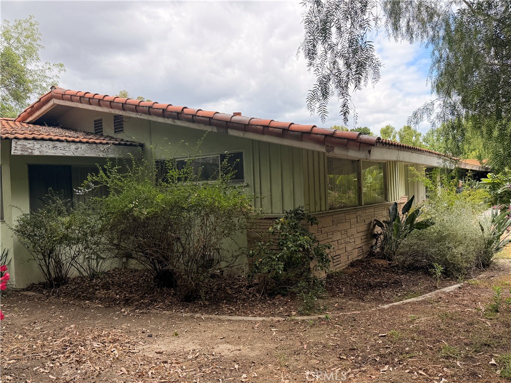 9931 Highcliff, Santa Ana CA 92705 - photo 1