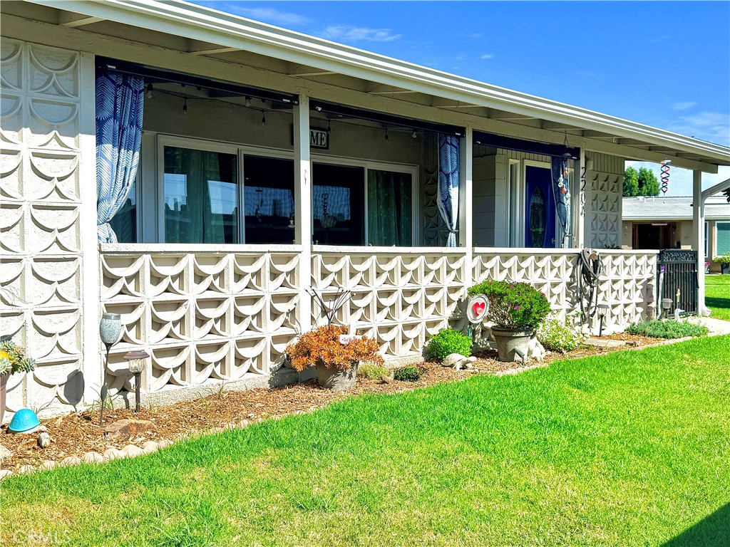 1075 Brookline Rd #220A M-9, Seal Beach CA 90740 - photo 1