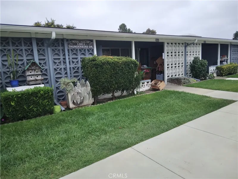 10811 Thunderbird Dr 56K M1, Seal Beach, CA 90740