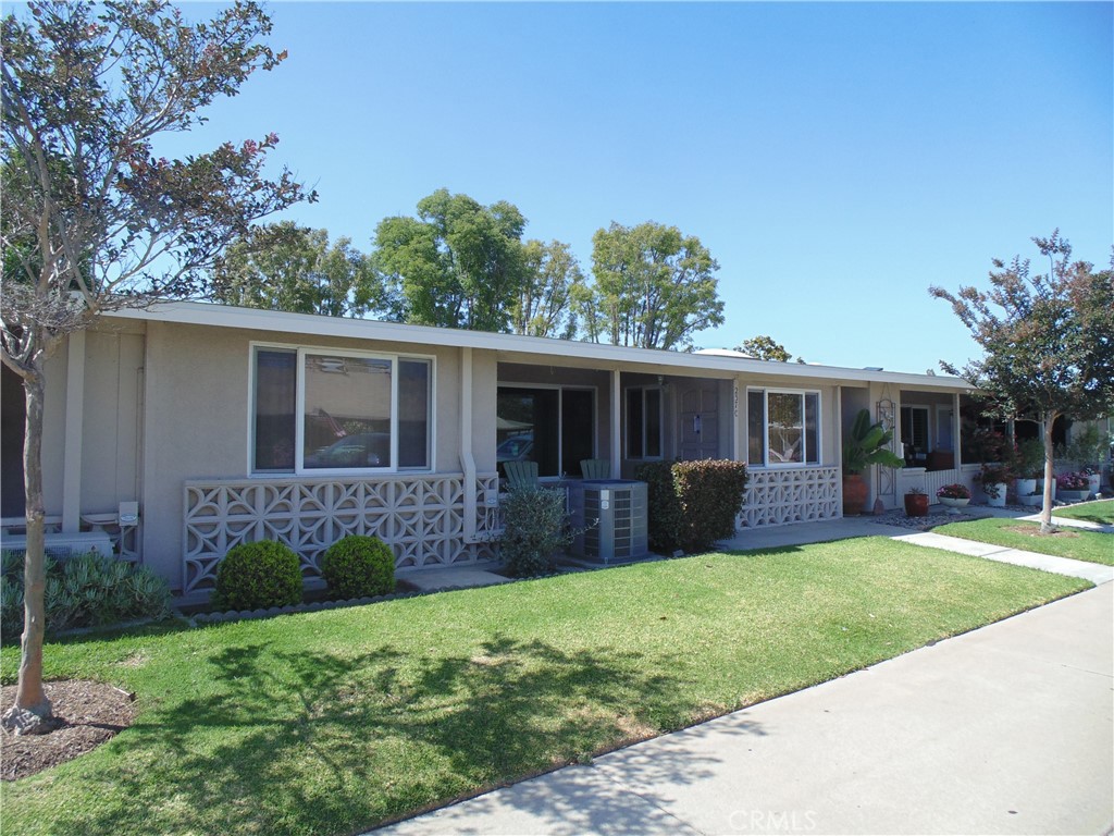 1121 Northwood Road 237C, Seal Beach CA 90740 - photo 1