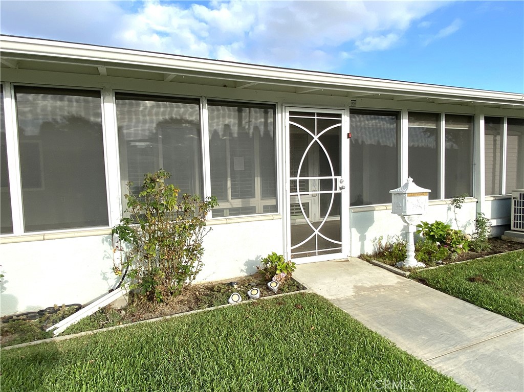 1200 Canoe Brook Dr., M3-19D, Seal Beach CA 90740 - photo 2