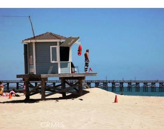 Enjoy the ocean and a walk on the pier - 1200 Catalina Avenue, Seal Beach CA 90740 - photo 32