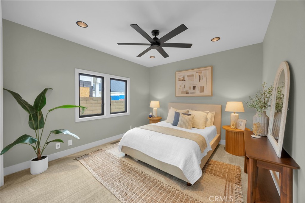1205 Crestview, Seal Beach CA 90740 - photo 24