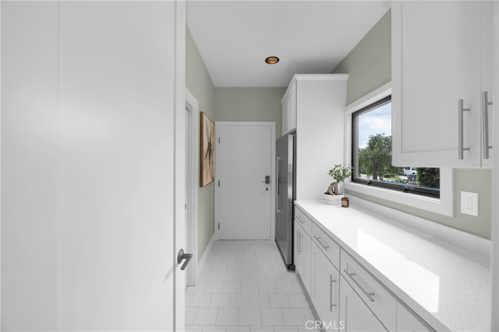 1205 Crestview, Seal Beach CA 90740 - photo 26