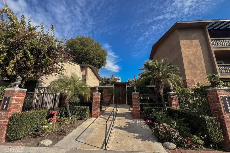 12200 Montecito Rd. H207, Seal Beach, CA 90740
