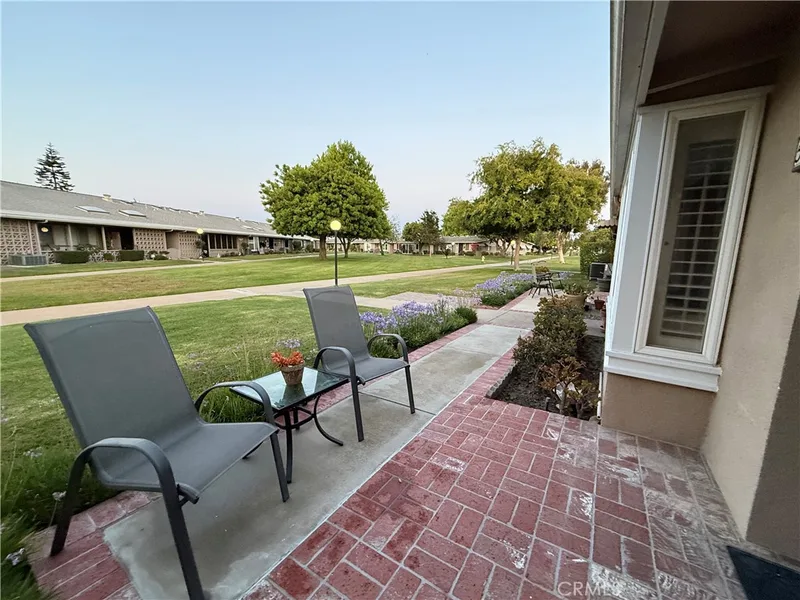1240 Oakmont 52J, Seal Beach, CA 90740