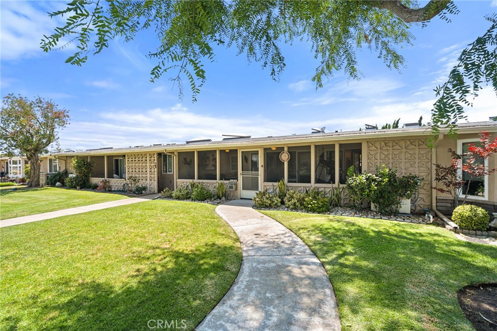 Front View - 1240 Oakmont Road M4-52H, Seal Beach CA 90740 - photo 1