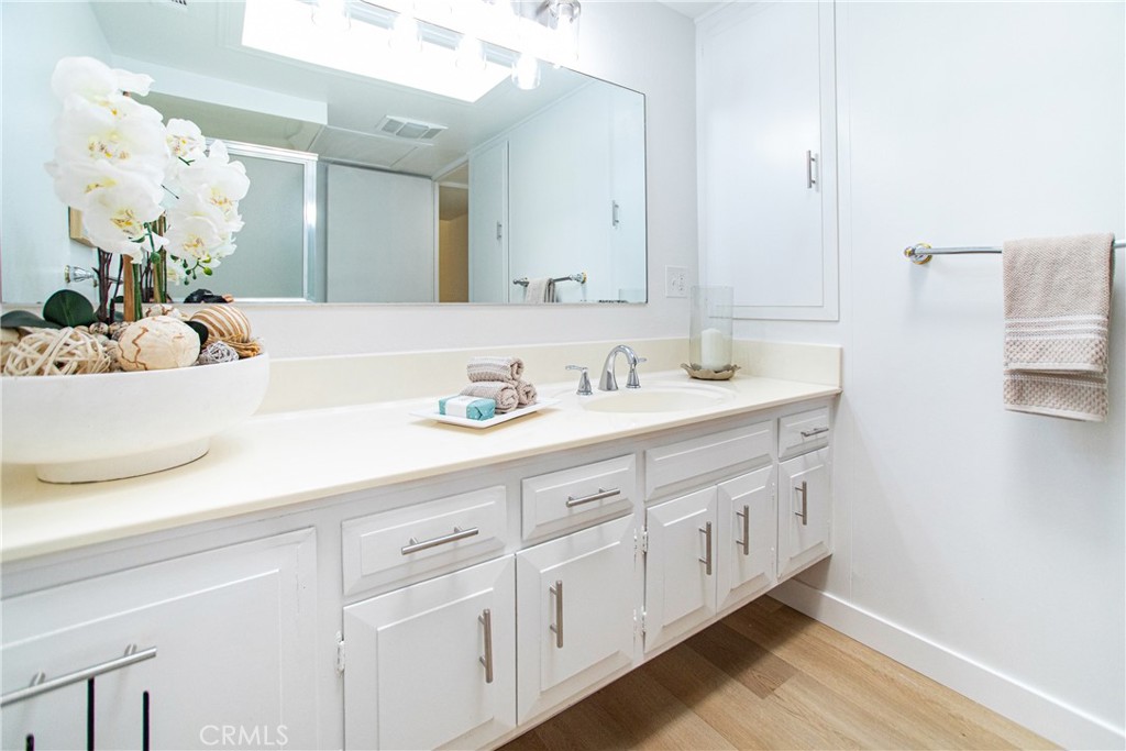 1260 Oakmont Rd., M6-53A, Seal Beach CA 90740 - photo 32
