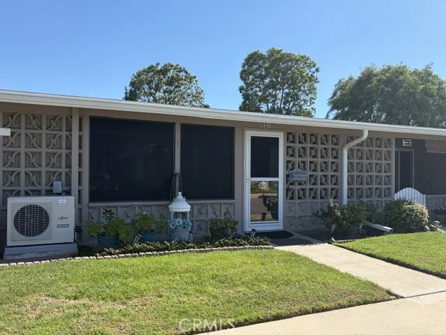 1260 Oakmont Road 53-i, Seal Beach, CA 90740
