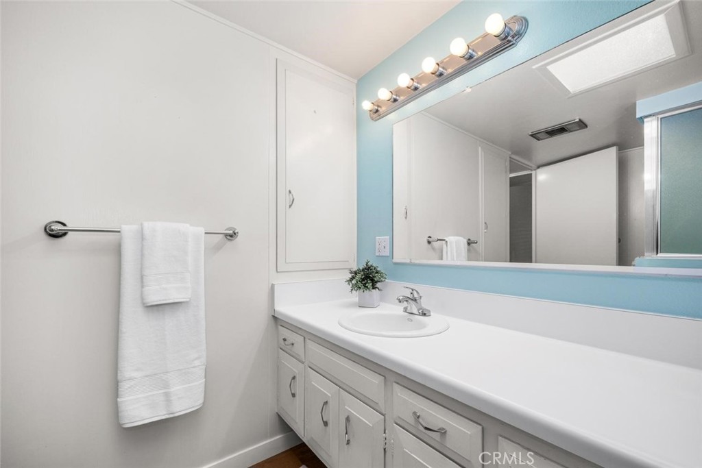 1280 Knollwood Road 40B, Seal Beach CA 90740 - photo 21