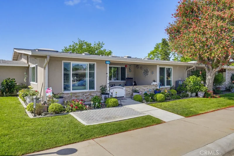 1290 M7-161L Northwood Road, Seal Beach, CA 90740