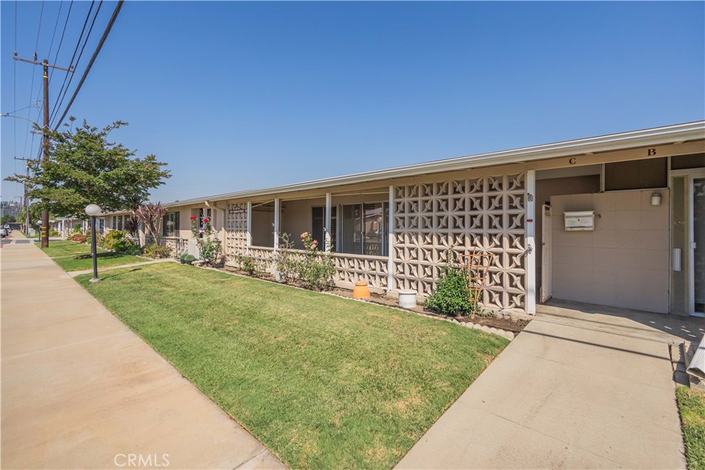 1301 Oakmont Road 145C, Seal Beach CA 90740 - photo 1
