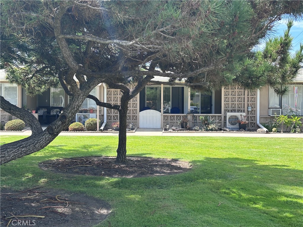 13021 Oak Hills Dr 219H, Seal Beach CA 90740 - photo 1