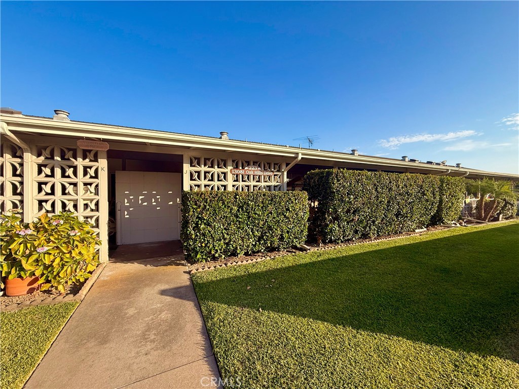 13081 Oak Hills Drive 223J, Seal Beach CA 90740 - photo 1