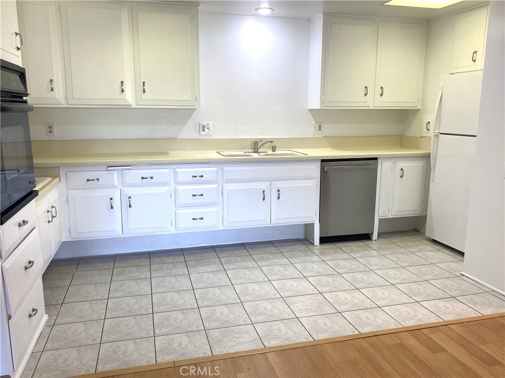 13140 Seaview Ln., M10-246H, Seal Beach CA 90740 - photo 7
