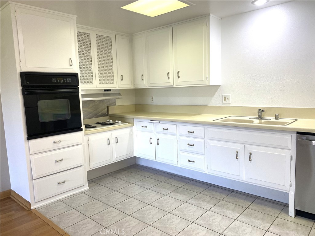 13140 Seaview Ln., M10-246H, Seal Beach CA 90740 - photo 8