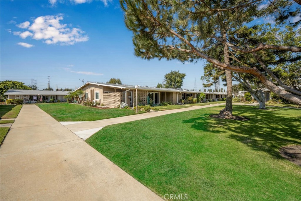 13160 Nassau Drive 211L, Seal Beach CA 90740 - photo 1