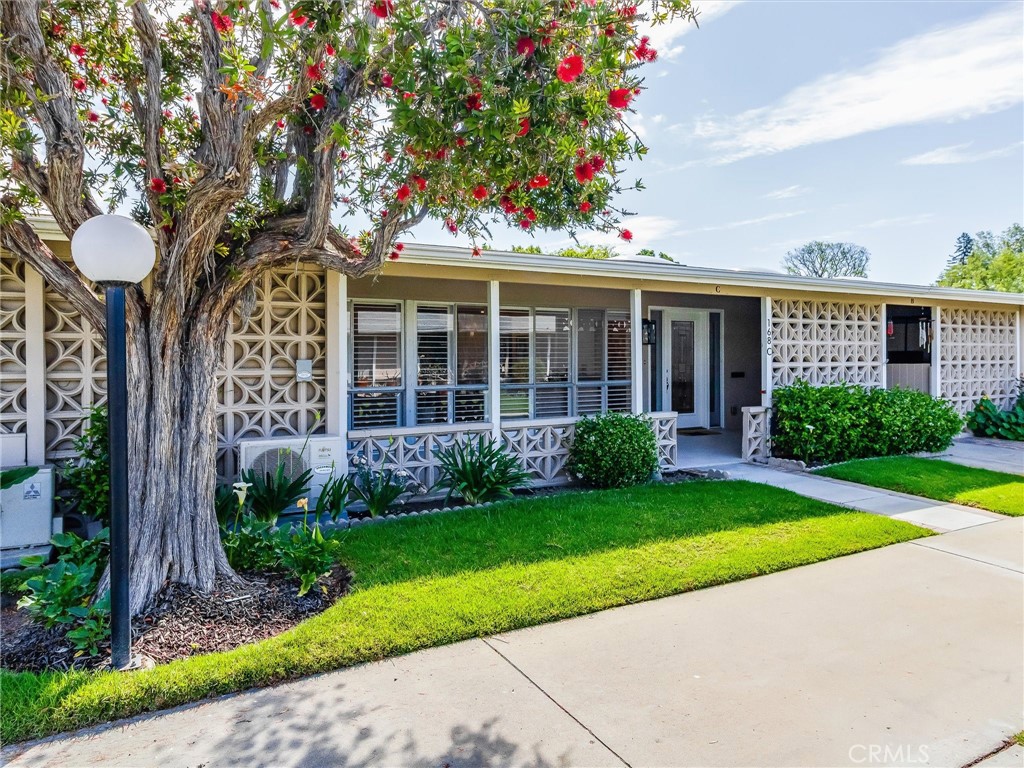 13170 Southport 168-C, Seal Beach CA 90740 - photo 1