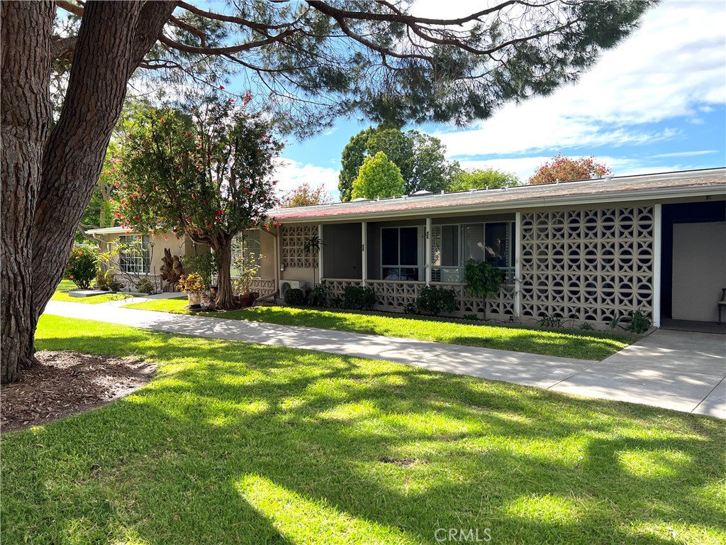 1320 Kenwood Rd., M7-158E, Seal Beach CA 90740 - photo 1