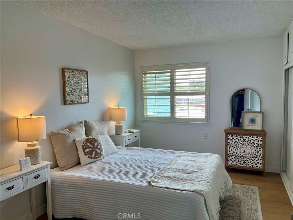 Primary Suite - 13200 Del Monte Dr., M15-23N, Seal Beach CA 90740 - photo 12