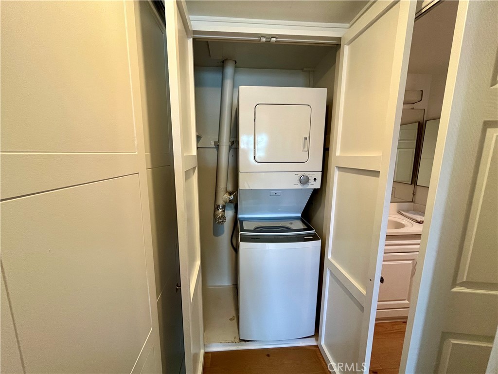 Brand New washer & Dryer - 13200 Del Monte Dr., M15-23N, Seal Beach CA 90740 - photo 14