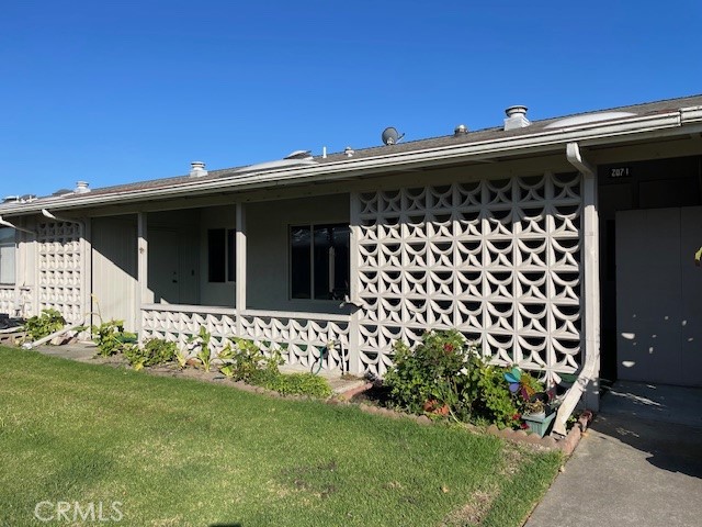13201 El Dorado Drive 207-I, Seal Beach CA 90740 - photo 1