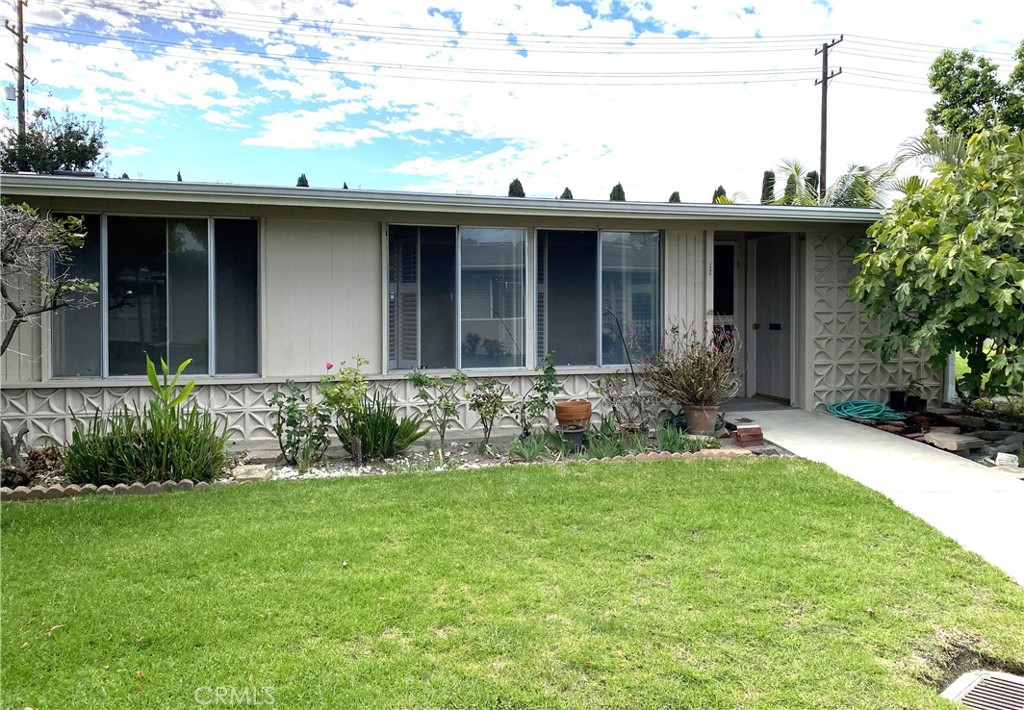 13220 Nassau Dr., M9-209G, Seal Beach CA 90740 - photo 1