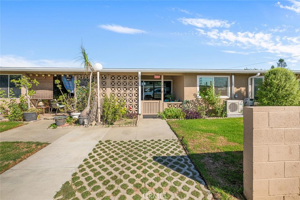 13241 El Dorado Drive 206B, Seal Beach CA 90740 - photo 2