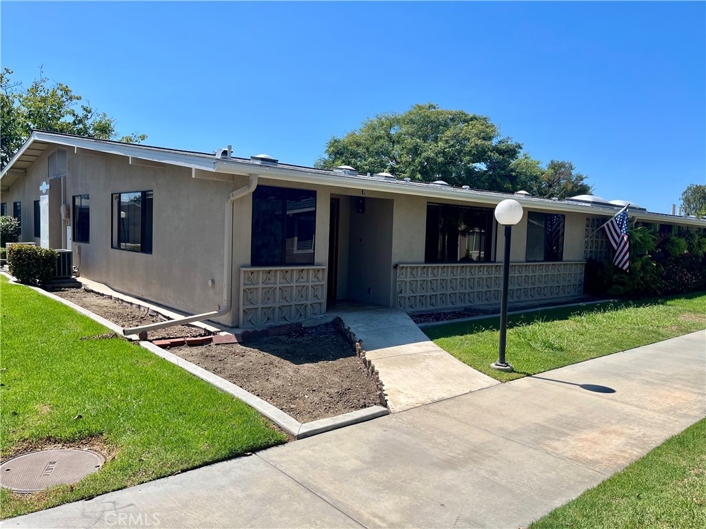 13300 N. Fairfield Lane, M7-175L, Seal Beach CA 90740 - photo 1