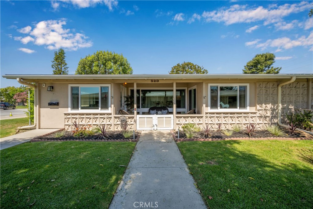13311 Del Monte 32D, Seal Beach CA 90740 - photo 1