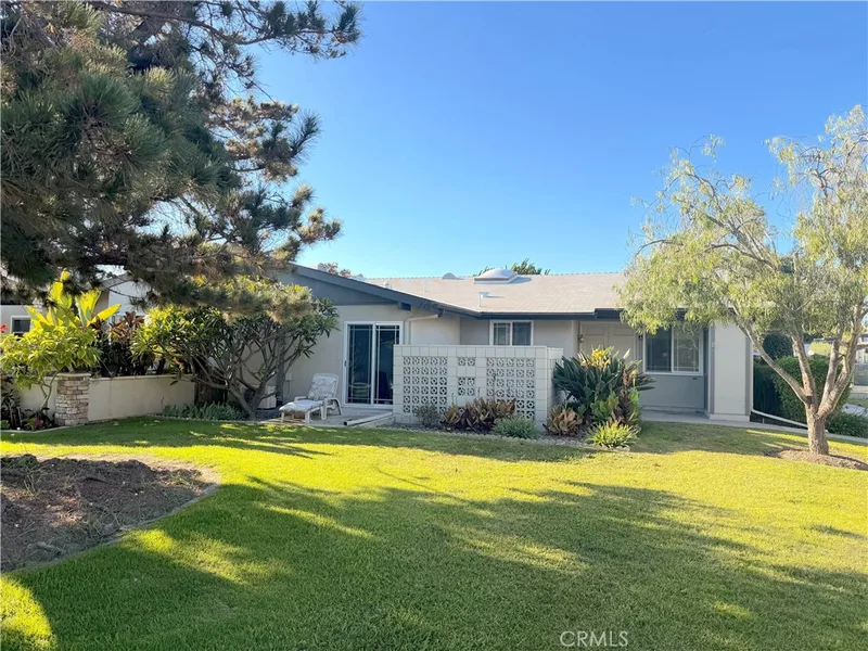 13320 Del Monte Drive 9A, Seal Beach, CA 90740