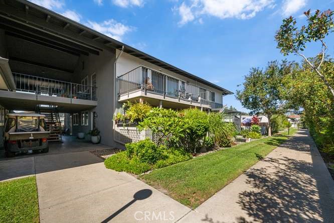 13330 Del Monte Drive 10-H, Seal Beach CA 90740 - photo 46