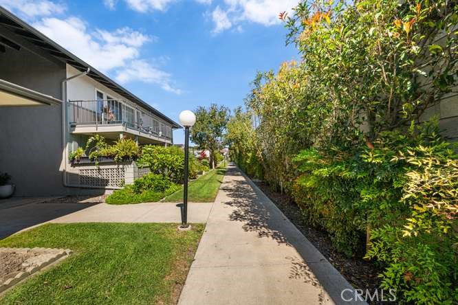 13330 Del Monte Drive 10-H, Seal Beach CA 90740 - photo 47