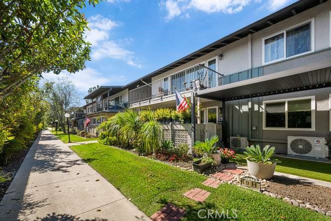 13330 Del Monte Drive 10-H, Seal Beach CA 90740 - photo 49