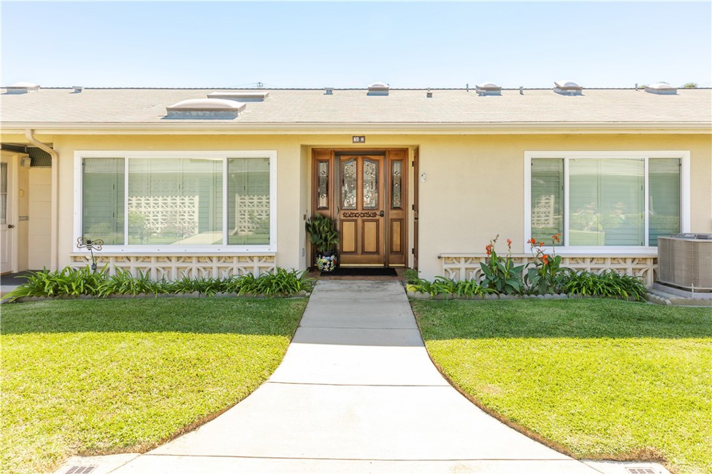 13370 St. Andrews Dr. #69h (M12), Seal Beach CA 90740 - photo 2