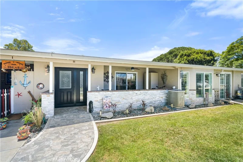 1340 Kenwood Road M7-156H, Seal Beach, CA 90740