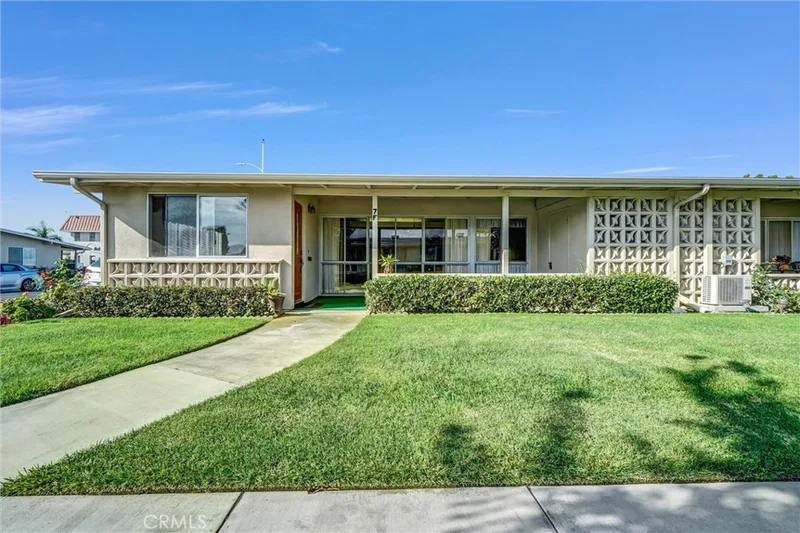 13500 Saint Andrews 7F, Seal Beach, CA 90740