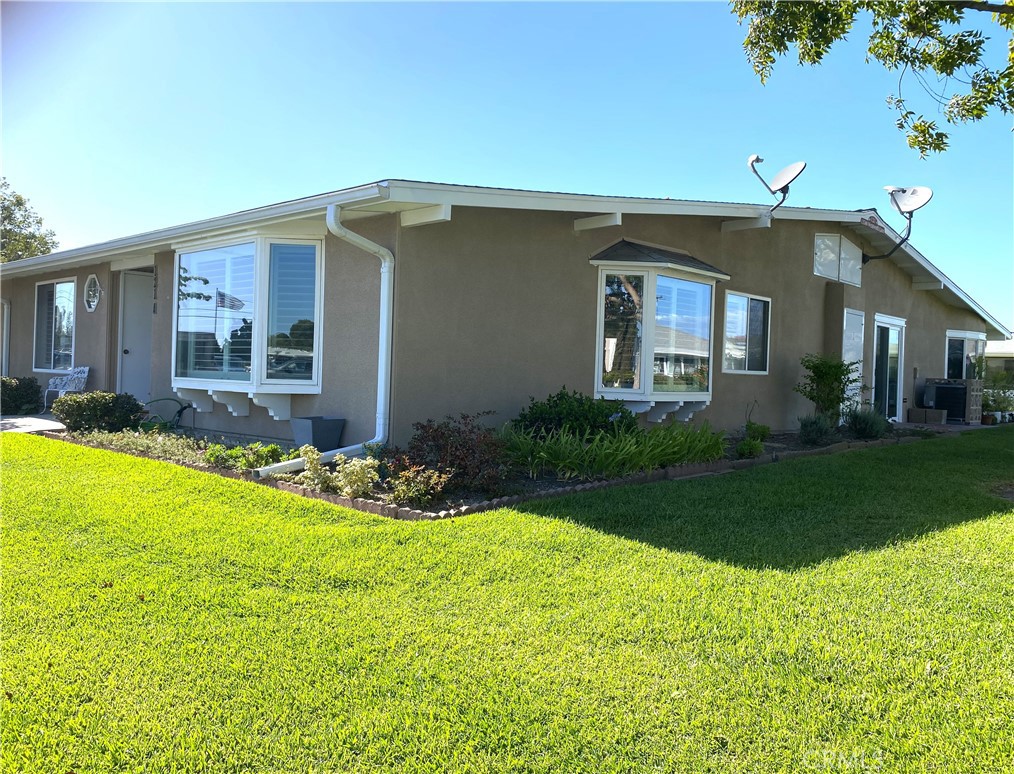 13500 SE Wentworth Ln., M5-121A, Seal Beach CA 90740 - photo 3