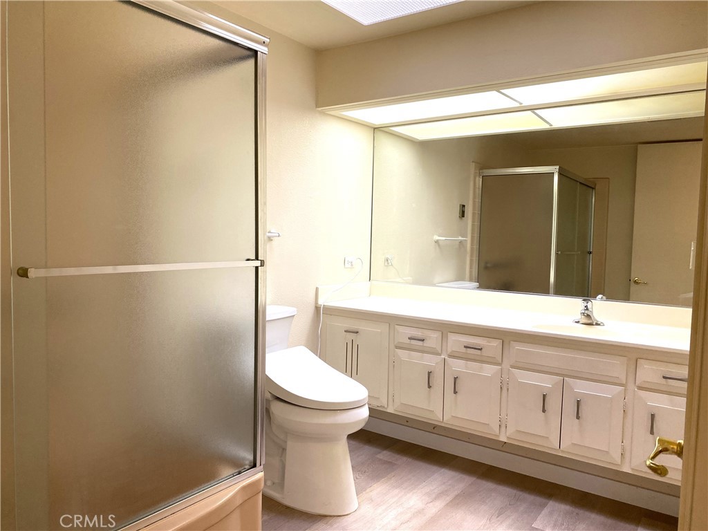 13500 SE Wentworth Ln., M5-121A, Seal Beach CA 90740 - photo 11