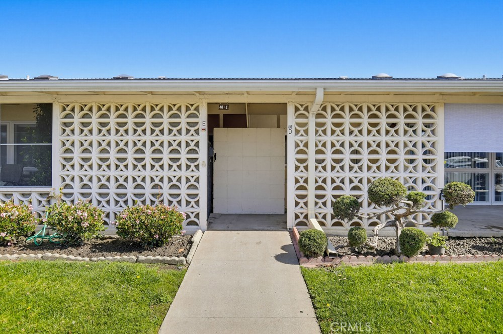 13540 48D M4 El Dorado Drive, Seal Beach CA 90740 - photo 1