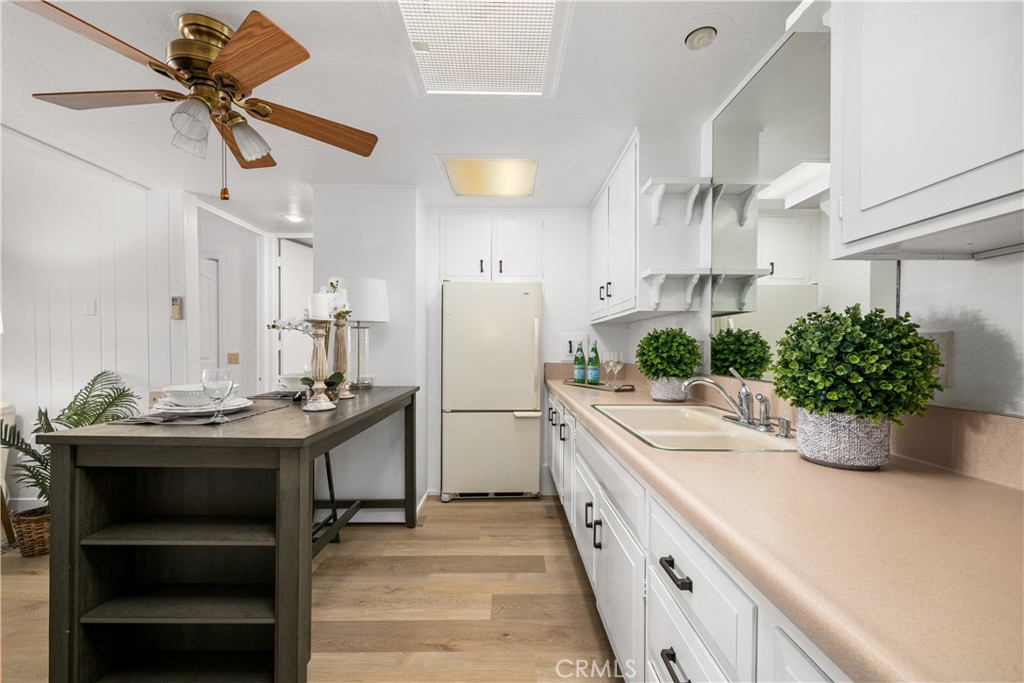 13550 St. Andrews 7k, Seal Beach CA 90740 - photo 18