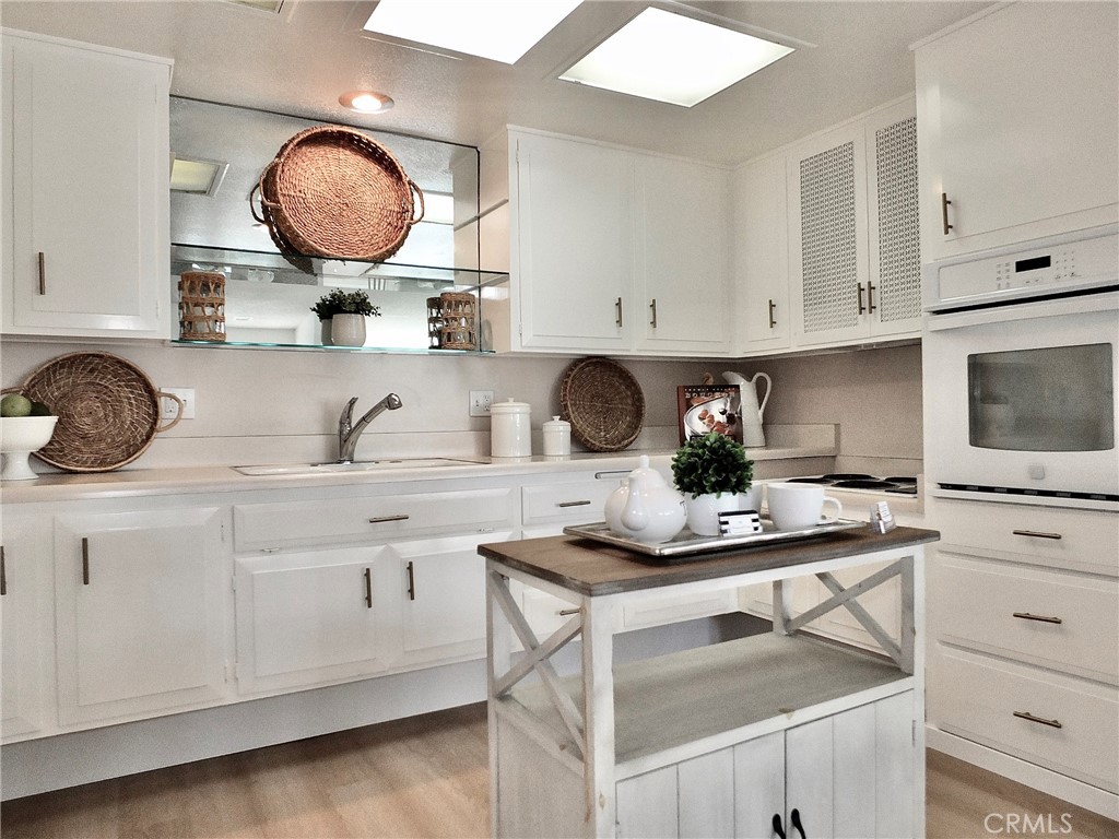 1360 Oakmont Road 6 142A, Seal Beach CA 90740 - photo 4