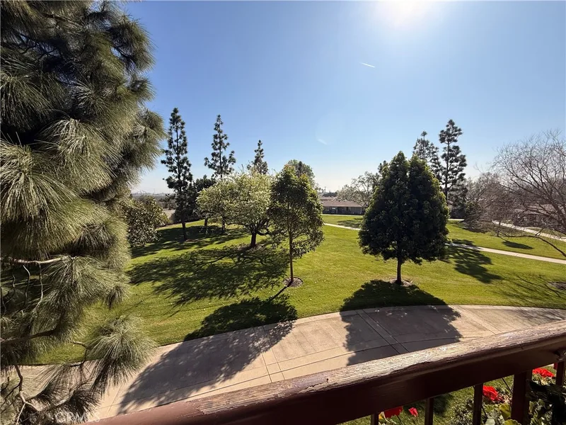 13650 Del Monte Dr. 28B, Seal Beach, CA 90740