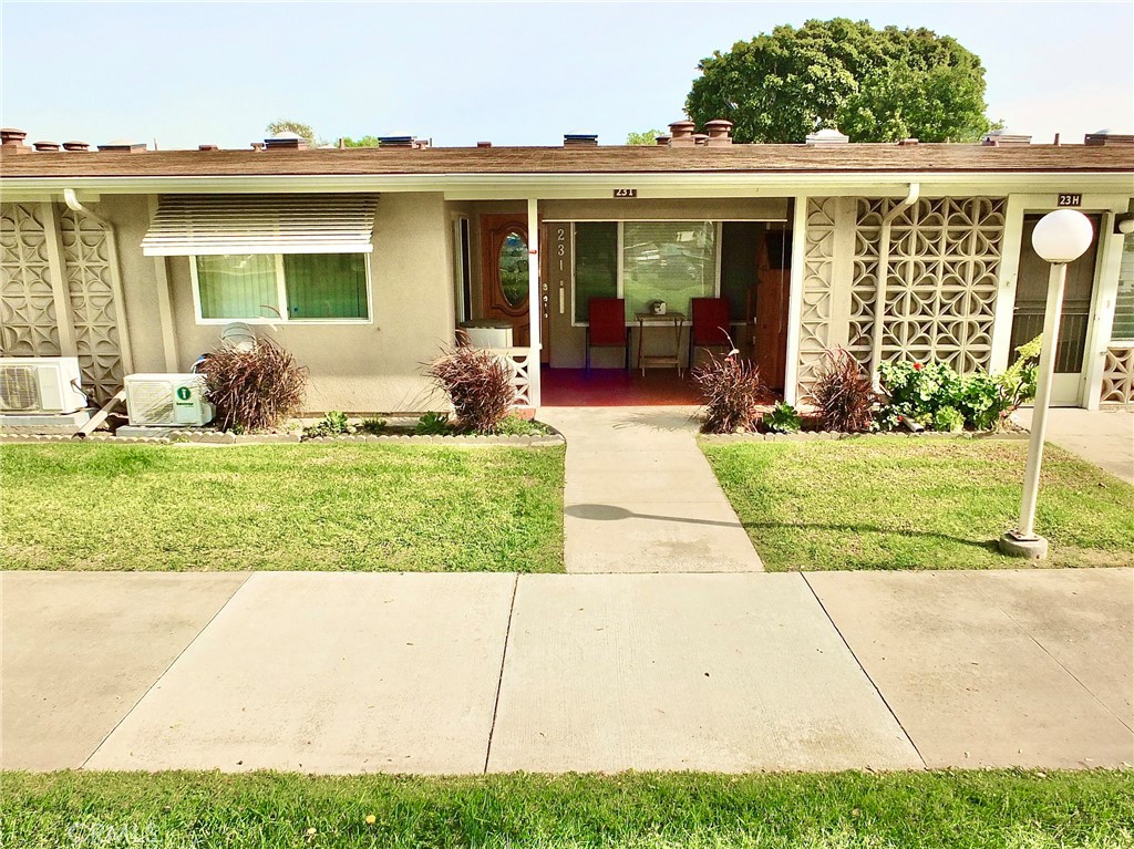 13660 Annandale Dr. M1 - 23I, Seal Beach CA 90740 - photo 1