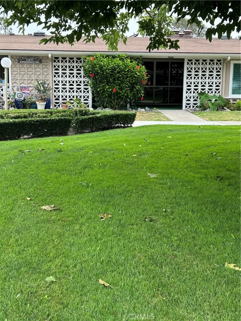 13671 Annandale Drive 11K, Seal Beach, CA 90740