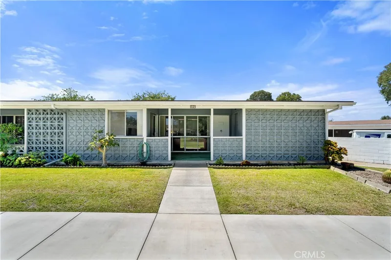 13671 Annandale Drive M1-10G, Seal Beach, CA 90740