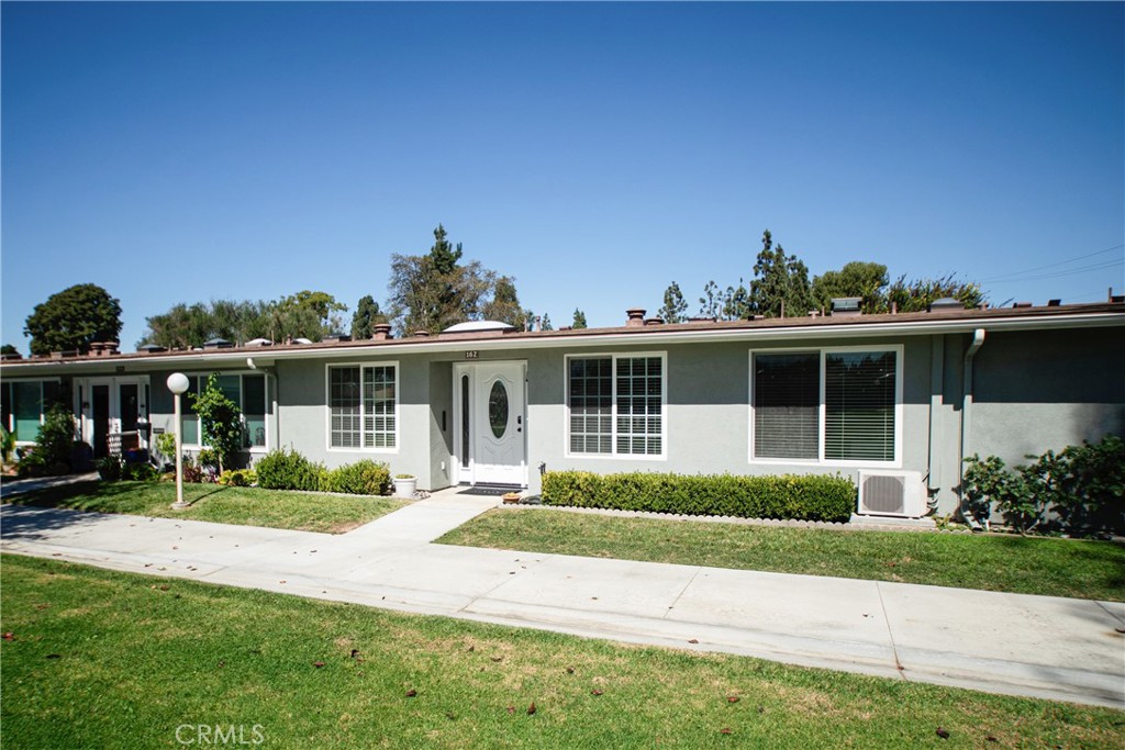 13701 Annandale Dr., M1-16Z, Seal Beach CA 90740 - photo 3